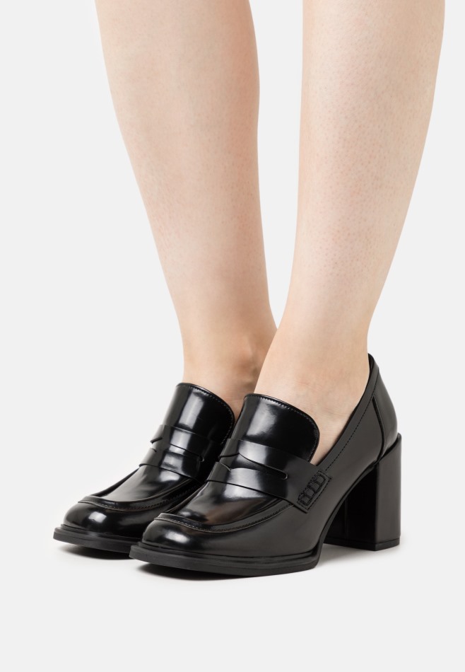 Gabour | Escarpins Exclusifs Talons Classiques Noirs